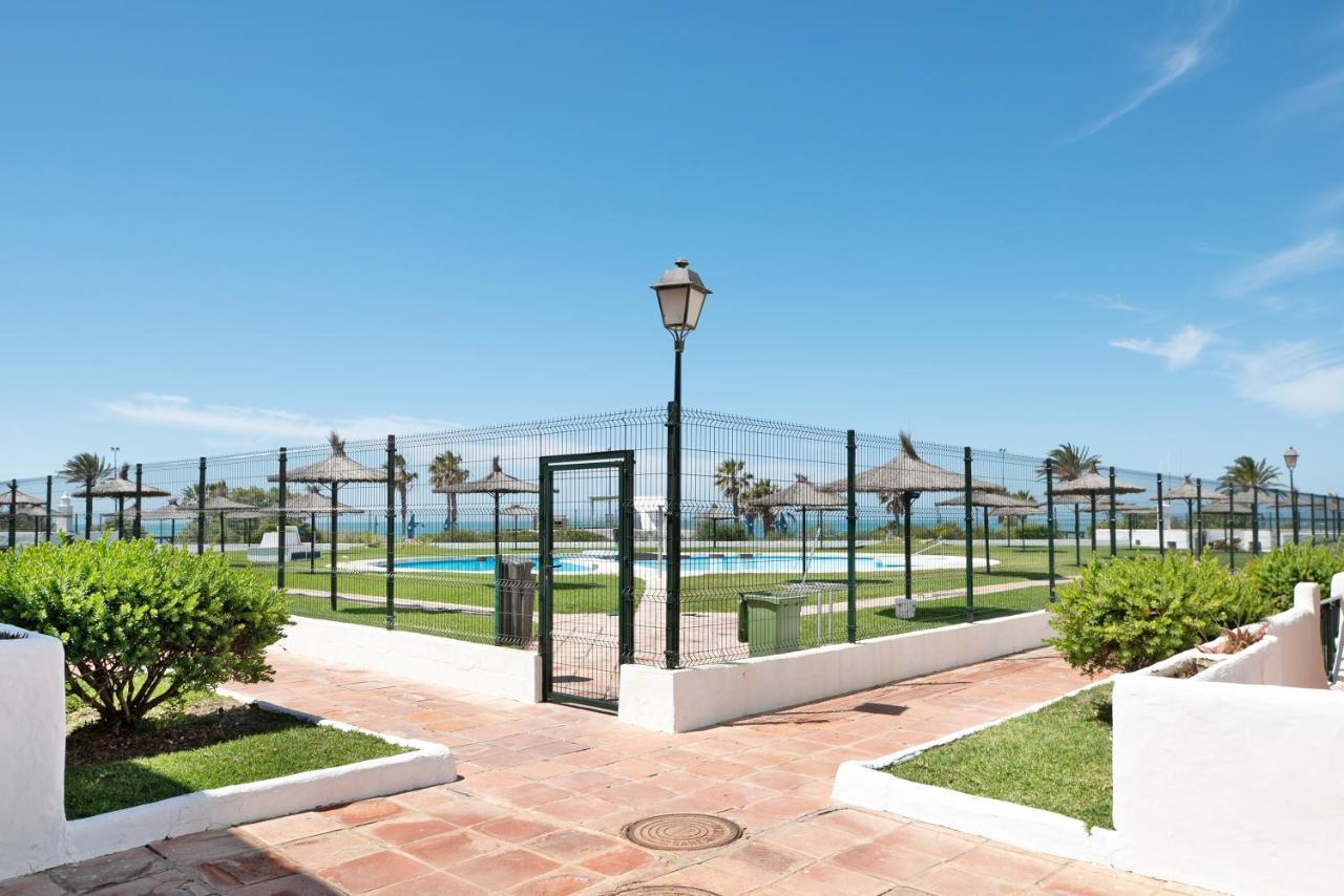 Barrosa Primera Linea De Playa Chiclana de la Frontera Exterior photo